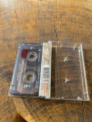 SİBEL CAN - ŞARKILARDA SENDEN YANA - KASET