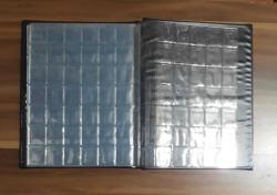 372 li madani para albüm yarısı böyük paraları yarısı küçük paralar için yarısı küçük paralar için  372 adet madeni para alıyor