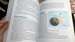 AMATÖR DENİZCİ EL KİTABI - HAZIRLAYAN SEZAR ATMACA - AMATÖR DENİZCİLİK FEDERASYONU 24. BASKI 2019 GENİŞLETİLMİŞ BASIM...