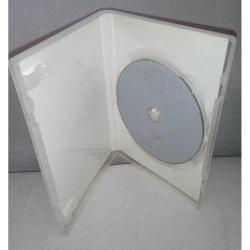 Dvd Karayip Korsanları 2 Ölü Adamın Sandığı - pirates of the caribbean dead man's chest. Orijinal. Türkçe dublaj ve altyazı seçenekli. Disk temiz koleksiyonluk