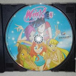 Dvd Winx club sezon 1 bölüm 4. Orijinal. Türkçe dublaj. Çalışmasını etkilemeyen çizikler var. Kartoneti yok. Dvd kutusu ile gönderim yapılacaktır