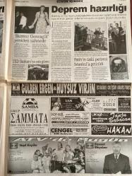 SABAH GAZETESİ DOĞUM GÜNÜ HEDİYESİ - 2 ARALIK 1999 - TAM TAKIM 36 SAYFADIR -Bülent Ecevit-Adnan Hoca-Sakıp Ağa-Ebru Gündeş-Selahattin Duman-İsmail Köse-Süleyman Seba-Tayfur Daum-Marcus Münch-Barbara Ali Şen-Zeman K.Hakan Ümit Terim Kemalettin Şükür Savicevic Anic Selim Latif Aksoy Birinci Sanders Mirsad Oktay Ekrem Akurgal Semih Yetimoğlu Osman Hamdi Bey Fatih-Hakan Gülben Ergen Onay Çakır  Enerji Bakanı: Durum vahim-Çamaşırı gece yıkayın-Kadınları neden imam yapıyor-Çok basit geliyor ama dünyanın her yerinde bu yöntem uygulanıyor-İnsanlık dersi-Gökhan mutlu öldü-Gökhan’a veda-Paris’te Osmanlı hazinesi-MHP’den sürpriz-Bizim için önce devletin menfaati önemli-Ecevit’in moral ziyareti-Bizimcity-Çevik-Daha çevik-Sakıp Ağa’ya Amerikalı damat geldi-Onay çıktı-Ebru Gündeş yoğun bakımda-Bizi müzik yolu ile yıkamazlar-Yeni fırsat Dinler Tarihi Ansiklopedisi-Seba’dan iyisi yok-Tayfur yine savunmaya-Daum: Sizinle gurur duydum-O bir filozof-Sergen’e son darbe-Milli prim-Zeman patladı-K.Hakan nokt