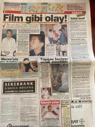 SABAH GAZETESİ DOĞUM GÜNÜ HEDİYESİ - 22 HAZİRAN 1992 - TAM TAKIM 18 SAYFADIR -Şevket Çubuk-Ömer Odabaşı-Filiz Akın-Hasan Demir-Süleyman Demirel-Theodorakis-Ramazan Öztürk-Mazlum Kiper-Sarışın Afet-Max Zarman-Laurence Olivier-Bruce Boxleitner-Lindsay Wagner-Marlie Matlin-Erdoğan Sevgin-Mesut Arda-Sebo-Turgay Şeren-Yavuz Gürel-Riedle-Yavuz Gönenç-Nükhet Duru-Çiğdem Yücesoy-Zülfü Livaneli-Holly Simi-Roberto Mancini-Süleyman Demirel-Bülent Ecevit  İşte elebaşları-Paralar nerede?-Suç ortağı tefeci kadın-Demirel’in ince hesabı-Ege’nin 2 yakası Efes’te buluştu-Özal’ın Koyu’nu kirleten Fransızlar para arıyor-SSK’lı hasta başının çaresine bakacak-Bizimcity-Modern Tıp ve Kadın-Basın Dünyası-Açık oturumun perde arkası-Arkası Yarın’larda 3 olay-Çılgın ihtiras-Yalnızca Maria-Yalan Rüzgarı-Rodrigo’nun gücü-Ölüme Yolculuk-Karanlık Adalet-Teleon’da Eşref Kolçak filmleri-3 yeni dizi daha-Sessiz Ortak-Patagonya Kralı-Cententen Bin-Kızlar Yurdu-Süheyla’nın başı dertte-Sizinzkiler-Novak Operasyonu-Fener N