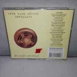 Cd Özdemir Erdoğan Türk halk müziği yorumları albümü. Orijinal 1995 kırmızı bandrollü dönem baskı albüm. Disk 10 üzerinden 9 koleksiyonluk