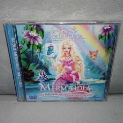 Vcd Barbie prenses ve yoksul Terzi kız. Orijinal. Universal. Türkçe dublaj. Çalışmasını etkilemeyen çizikler var. Sorunsuz çalışıyor. koleksiyonluk