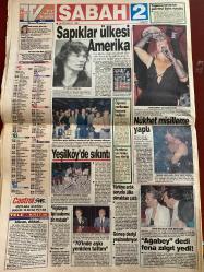SABAH GAZETESİ DOĞUM GÜNÜ HEDİYESİ - 28 TEMMUZ 1991 - TAM TAKIM 24 SAYFADIR -Ali Topuz-İsmet İnönü-İsmail Cem-Bülent Ecevit-Elizabeth Taylor-Ayşun-Baykal-Güneri Cıvaoğlu-Hayko-Çiğdem-M. Ali Tunç-Erbil-Levent Kırca-Oya Başar-Gündoğarken-Müjdat Gezen-Asuman Arsan-Haldun Dormen-Ervin Akçay-Lütfü Duru-Duygu Asena-Budhi İnce-Tanju-Nükhet Duru-Sezen Aksu-Avni Erboy-Hüsnü Cil-Tomic-Mustafa Abadan-Yavuz Gruel-Braems Urban-Mali Yılmaz-Schumacher-Ümit-Oğuz-Kenan Evren  SHP’de hangi ikili-Baykal ve İsmail Cem-İnönü Topuz-Kurultayda kavga çıktı-Elizabeth Taylor yine evleniyor-Soğukluk had safhada-Filistinliler Araplara kızgın-Kocasını kurtarmak için namusunu ortaya koydu-2 bin lira için öz annesini delik deşik etti-Başlık parasından vazgeçti-Tüpsüz dalış ölüm getirdi-Dayaktan kaçarken otonun altında kaldı-İyilik yaptık belaya çattık-Karısını sokakta dövdü-Sulukule Müzikali-Rumeli Hisarı Konserleri-Coskun Sabah-Havuzbaşı Bar-Gereği Düşünüldü-Sapıklar ülkesi Amerika-Yeşilköy’de sıkıntı-Vejetaryen ti