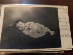 KRT145--- OSMANLI DÖNEMİ BEBEK STÜDYO FOTOĞRAFI