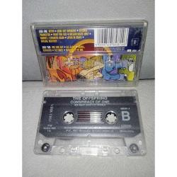 Kaset The Offspring conspiracy of one albümü. Orijinal koleksiyonluk