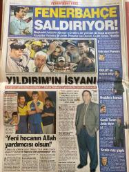 SABAH GAZETESİ DOĞUM GÜNÜ HEDİYESİ - 2 EKİM 1999 - TAM TAKIM 34 SAYFADIR -Yıldırım-Sergen-Süleyman Demirel-Rahşan Ecevit-Selahattin Duman-Yavuz Donat-Murat Yakın-Oktay-Baki Biçakcı-Hakan Ünsal-Hüsnü Çil-Hakan Yavaş-Metin Aşık-Parreira-Gullit-Denizli-Scala-Hoddle-Cemil Turan-Cüneyt Tanman-Taffarel-Fatih Terim-Luiz Otavio-Cüneyt Tanman-Ümit Milli Takım-Emre Aşık-Rıdvan Dilmen-Briegel-Fatih Doğan-Kenan Doğulu-Nadide Sultan-Arto-Aydın-Galip Sokullu-Umut Akyürek-Gökhan Sezen-İhsan Kayral-Fatih Ürek-Orhan Üstündağ-Gülser Gürsoy-Gökhan Sezen-Adnan Öztan  Fener kurtarıcı arıyor-Sergen olayı-Baba formülü-Devlet reformuna ihtiyaç var-Bakanlara mesaj verdi-Eş durumundan-Japon özürü-Hoca kim olsun-Murat’a ev hapsi-Boliç’in bileti kesildi-Ve Oktay Leverkusen’de-Sağol Ankaragücü-Fenerbahçe saldırıyor-Yıldırım’ın isyanı-Yeni hocanın Allah yardımcısı olsun-Taffarel’i ezdirmem-Yaylalar yaylalar-Haydi Türkiye finale-Fatih Ürek sahnede  Bizimcity-Karikatür-Selahattin Duman
