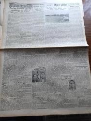 Cumhuriyet Gazetesi - 24 Ağustos 1939 - Alman Rus Paktı üzerinde Yazan Yunus Nadi Başmakale - Alman Rus görüşmelerine dün Moskova'da başlandı - İngiltere başvekili Çemberlayn'ın mesajı fotoğraf - ihraç mallarımız için bulunan yeni pazarlar - Ticaret vekili Cezmi Erçin Manisa üzüm bayramında fotoğraf - zehirli gaza karşı İstanbul'da ikinci tecrübe - başvekil Refik Saydam ve misafir Mısır asker heyeti dünkü tecrübeler esnasında Eminönü meydanında fotoğraf - Satie davasına Dün başlandı - Yusuf Ziya Öniş Sadun Galip Hamdi Emin Çap Refii Bayar ve Ziya Tancer fotoğraf - Alman Büyükelçisi Von Papen Geldi Hitlerden Cumhurreisimiz İsmet inönü'ye bir mesaj getirdiği söyleniyor fotoğraf - tarihi roman Buhara güneşi yazan Orhan Rahmi Yazı Dizisi - Diyarbakır Cizre hattında inşa edilen büyük köprü - İzmir fuarı çok kalabalık oluyor fotoğraf - bu akşamki radyo programı - İstanbul bombalar altında yazan Salahattin Güngör -tünel meydanında bir zabıta memuru acele sığınağa gidilmesini söylüyor fotoğraf