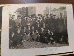 KRT145-----1940'LAR SULTANAHMET DİKİLİTAŞ HATIRA FOTOĞRAFI