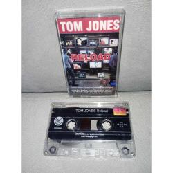 Kaset Tom Jones Reload albümü. Orijinal. A7 şarkısında 10 saniye kayıp var.