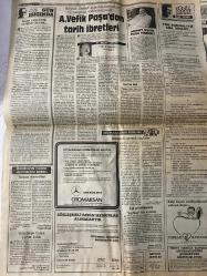 TERCÜMAN GAZETESİ - 26 NİSAN 1986 - SADECE 4 SAYFADIR -Özal-Demirel-Kadir Sencun-Taha Akyol-Kaddafi-Nazlı Ilıcak-Ahmet Kabaklı-Dr. Faruk Sukan-Ahmet Vefik Paşa-Ayvaz Gökdemir-Ziya Gökalp-Yılmaz Öztuna-Hüseyin Akyol-Metin Akgök-M.Karafakıh Özal Demirel’le hemşehri oldu-Özal: Kıbrıs’ta hesabı değiştiririz-Bulgar rejimi Hitler gibi-Başbakan Özal’ı elektrik çarptı-Yazar: DYP AP’yi temsil etmiyor-25 PKK eşkıyası daha yakalandı-Emniyette 1 Mayıs alarmı-Milli Piyango ekstra çekilişi-Keşke 12 Eylül öncesine dönebilseydik-Bari taklitte samimi olsak-A. Vefik Paşa’dan tarih ibretleri-Ahmet Vefik Paşa kimdir-Yine Avrupalıyız ama dikkat-Türkçülük akımının ideoloğu-Ziya Gökalp-Türk’ten papa-Eşi görülmemiş barbar bir saldırı-Biz Türkleri seven Almanlara da düşmanız-Teröristler de anarşistler de genellikle bu tiplerden çıkar-Orta ve küçük sanayiciye yatırım desteği-Pakdemirli: Devlet tamamen altyapı yatırımlarına dönecek