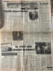 TERCÜMAN GAZETESİ - 26 NİSAN 1986 - SADECE 4 SAYFADIR -Özal-Demirel-Kadir Sencun-Taha Akyol-Kaddafi-Nazlı Ilıcak-Ahmet Kabaklı-Dr. Faruk Sukan-Ahmet Vefik Paşa-Ayvaz Gökdemir-Ziya Gökalp-Yılmaz Öztuna-Hüseyin Akyol-Metin Akgök-M.Karafakıh Özal Demirel’le hemşehri oldu-Özal: Kıbrıs’ta hesabı değiştiririz-Bulgar rejimi Hitler gibi-Başbakan Özal’ı elektrik çarptı-Yazar: DYP AP’yi temsil etmiyor-25 PKK eşkıyası daha yakalandı-Emniyette 1 Mayıs alarmı-Milli Piyango ekstra çekilişi-Keşke 12 Eylül öncesine dönebilseydik-Bari taklitte samimi olsak-A. Vefik Paşa’dan tarih ibretleri-Ahmet Vefik Paşa kimdir-Yine Avrupalıyız ama dikkat-Türkçülük akımının ideoloğu-Ziya Gökalp-Türk’ten papa-Eşi görülmemiş barbar bir saldırı-Biz Türkleri seven Almanlara da düşmanız-Teröristler de anarşistler de genellikle bu tiplerden çıkar-Orta ve küçük sanayiciye yatırım desteği-Pakdemirli: Devlet tamamen altyapı yatırımlarına dönecek