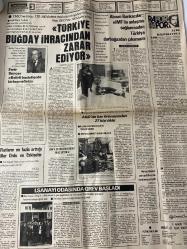 TERCÜMAN GAZETESİ - 28 OCAK 1978 - SADECE 4 SAYFADIR -Karamanlis-Luns-Ecevit-Güzide Zorlu-Bayar-Demirel-Uğur Güçlü-Tokay Gozutok-Kamil Selahattin Güçlü-Alparslan-Adıvar-Ahmet Kabaklı-Ali Rıza Alp-Rauf Tamer-Zübeyde Münif-Sadettin Çulcu Ecevit: 3 yılın yarattığı asayiş sorunları 10 günde çözümlenemez-Yunanistan’ın özel şartlarını NATO kabul etme eğiliminde-Güzide Zorlu’nun cenaze törenine Bayar ve Demirel de katıldı-Ünlü aktör filmlerdeki gibi vuruldu-Uğur Güçlü’yü 2. eşinin kullandığı oto ile gelen sabıkalı öldürdü-Belediye otobüsünde bir öğrenci öldürüldü-Kontgerilla-Tarihi suçlayan Milli Eğitim-Asayiş ve bazı çelişkiler-3 sual 3 cevap-Emir Sencer-Behçet Adıoğan-Mukbil Cevizoğlu Türkiye buğday ihracından zarar ediyor-Emir Sencer: Belirli hedeflerde birleşmeliyiz-Alman bankacılar: IMF ile anlaşma sağlanmadan Türkiye darboğazdan çıkamaz-ABD’de kar fırtınasından 27 kişi öldü-Irak’a 250 bin ton buğday ihraç ediyoruz-İ. Sanayi Odasında grev başladı-Fiyatların en fazla arttığı iller Ordu ve