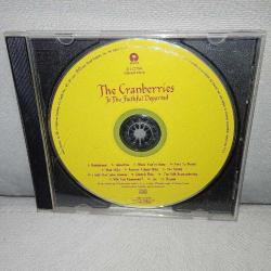 Cd The cranberries to the faithful departed albümü. Orijinal. Amerikan baskı. Kartoneti yok. Disk 10 üzerinden 9.5 sorunsuz çalışıyor. Cd kutusu ile gönderim yapılacaktır.