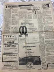 TERCÜMAN GAZETESİ - 29 ARALIK 1978 - SADECE 2 SAYFADIR -Demirel-Somuncuoğlu-Brejnev-Şah-Ahmet Kabaklı-İsmet Giritli-Rauf Tamer-Serdar Abdülfettah Han Tarzi-Ülke 1979’a hükümet arayarak giriyor-Demirel hükümet için gensoru verdi-Kahramanmaraş olayları nedir ne değildir-MHP’nin 2 lokali bombalandı-Falcılar 1979 için kehanette bulundular-Brejnev düşecek Şah ise tahtını koruyacak-Yeni yılda ayağınızı yerden kesin-İflas-Seçkinler yönetimi mi yığınlar yönetimi mi-Yozlaştırılamayız-Vefat-Serdar Abdülfettah Han Tarzi-Başsağlığı