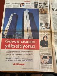 SABAH GAZETESİ DOĞUM GÜNÜ HEDİYESİ - 8 OCAK 1999 - TAM TAKIM 34 SAYFADIR -Tansu Çiller-Ecevit-Alaattin Çakıcı-Murat Karayalçın-Can Dündar-Selçuk Yula-Faruk Süren-Hakan Şükür-Hagi-Taffarel-Suat-Oğuz Çetin-Selim-Ali Yılmaz-Cenk Koray-Ruhat Mengi-Kadir Çelik-Ahmet Vardar-Nizmettin Veziroğlu-Abdullah Turhan-Patrick McDonnell-Mort Walker-Dick Browne-Tom Armstrong-Bu kez isim krizi-Çakıcı CIA ajanı-Apo’nun son günü-Ülker oruç bozdu-Efes Varese’de kendini yaktı-Fener’e transfer yasağı-Cim-Bom Filip’i veriyor-Galatasaray Kanarya’da Rosenborg’a teslim oldu-Selim imzayı attı-Ve Kara Kartal sahaya kondu-Oğuz Çetin Adana’da krallar gibi karşılandı-Kadir Çelik pişman oldu-Sakıncalı düşünceler-Beyler kurtarıyor-Kamyon şoförleri yazmaktan bıktım siz yapmaktan bıkmadınız mı-Bulmacalar-Mimi ile Muti-Bizim Aile-Marvin-Nurten Ulusuzer-Ali Doğan-Özgür Gülentaş-Ümit-Güngör Mengi-Murat Kiper-Vurgun büyüyor-Kayıplara gözyaşı-Eski koruma İzmir DGM’de-7 DHKP-C’li tutuklandı-Canavara 2 kurban-Mağazaya el bombas