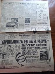Hürriyet Gazetesi - 18 Kasım 1957 - CHP Meclisi seçime dair tebliğini dün neşretti - başvekil Adnan Menderes İstanbul'un vasıta işi üzerinde duruyor - seçimi kaybeden eski çalışma vekili Mümtaz Tarhan fotoğraf - CHP gölge kabine vazifesini görecek bazı komiteler kuruyor - İsmail Rüştü Aksal Faik Ahmet Barutçu Nüvit Yetkin Turgut Göle Turhan Feyzioğlu Kemal Satır Fotoğraf - pamuk satışı durduruldu - Hürriyet Partisi yepyeni bir yol takip edecek - Osman Bölükbaşı dosyası geri geliyor - sağır ve dilsizler kongresi yapıldı - İstanbul'da sinema tiyatro eczane itfaiye - Hirfanlı barajında yarından itibaren su toplanacak - benim olacaksın çizen Faruk Geç - Arthur Miller Marilyn Monroe için piyes yazdı fotoğraf - seri ilanlar - Fenerbahçe 3  Galata 0 - Fenerbahçe'nin 2. Golü fotoğraf - İstanbulspor 7 Eyüp 1 - Beşiktaş Hacettepeyi 2 1 yendi - basketbol milli takımımız Yarın Bükreş'e hareket ediyor - olimpiyata hazırlık fotoğraf - Belçika Milli Takımı Dün hollanda'ya 5-2 yenildi