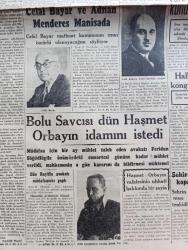 Cumhuriyet Gazetesi - 12 Kasım 1946 - partilerin hataları yazan Nadir Nadi Başmakale - Türk dış siyaseti vesilesi ile bir tartışma - Tevfik Rüştü Arasın Ulus gazetesine gönderdiği mektup ve Falih Rıfkı Atay'ın cevabı - son iktisadi kararların doğurduğu neticeler - Konya valisi İzzettin Çağpar Ankara valiliği'ne getirildi - Celal Bayar ve Adnan Menderes Manisa'da - Halk Partisi'nin Ocak kongreleri devam ediyor - Türk Yunan dostluğunu kundaklamaya çalışanlar - Bolu savcısı Zahid Tor dün Haşmet Orbay'ın idamını istedi - Devlet Deniz yolları umum müdürlüğü baş acentacısı İlhami Perk gazetecilerle görüşürken fotoğraf - Ticaret Bakanı Atıf İnan fotoğraf - Cemal Nadir karikatür - herkes memnun filmi Sümer sinemasında - Eski Meclisi mebusan Reisi Halil Menteşe'nin hatıraları yazı dizisi - Gök Korsan oyunu şehir dram tiyatrosunda - gerçek gazetesi aleyhine açılan dava - yunanistan'dan 700 muhacir daha geldi - Yavuz Sultan Selim Ağlıyor yazan Feridun Fazıl Tülbentçi yazı dizisi - radyo programı