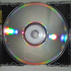 Cd İbrahim Tatlıses bulamadım albümü. Orijinal. Kartonet ve Cd çok iyi durumda. Disk 10 üzerinden 9.5 koleksiyonluk