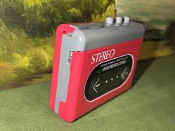 popart 1980 ler stereo walkman - kulaklığı ile birlikte çalışır durumda - kırmızı renk