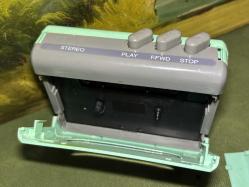 popart 1980 ler stereo walkman - kulaklığı ile birlikte çalışır durumda - yeşil renk