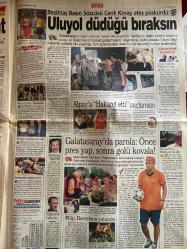 SABAH GAZETESİ DOĞUM GÜNÜ HEDİYESİ - 25 AĞUSTOS 1998 - TAM TAKIM 34 SAYFADIR -Yavuz Ataç-Alaattin Çakıcı-Gamze Çakıcı-Yılmaz Vural-Fatih Terim-Taffarel-Filip-Hüsnü Çil-Cenk Koray-Alpay-Gordon Milne-Hakan Şükür-Löw-Högh-Kemalettin-Ayhan Berke-Yılmaz Şimşek-Yılmaz Barutçu-Tuncay Ergin-Hülya Güçenç-Güngör Mengü-Türkeş-Hulusi Turgut-Menderes-Nuri Sait Paşa-Seyh Sait-Mussolini-İsmet İnönü-Çelik Gülersoy  İşte fotoğraf-Diyanet selülit ve diyet merkezi açtı-Monica olayını biz de duyduk-Kökleri kurutulsun-Sönmez ile Özer 40 yıllık arkadaş-Uluyol düdüğü bıraksın-Alpay’a hakaret etti suçlaması-Galatasaray’da parola önce pres yap sonra golü kovala-Filip Barcelona yolunda-Tanrım bizi baştan yarat-Göteborg Adana değil-Yanlışlığa 30 yıl-Taksicide intihar-Baba kızını vurdu-Bavuldan kadın cesedi çıktı-ABD Suriye ve Irak’ı işgal etmemizi istedi-Kerkük ve Musul’u nasıl kaybettik  Karikatür: “Eller yukarı!” - Salih Memecan