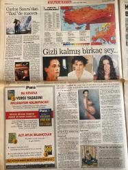 SABAH GAZETESİ DOĞUM GÜNÜ HEDİYESİ - 25 AĞUSTOS 1998 - TAM TAKIM 34 SAYFADIR -Yavuz Ataç-Alaattin Çakıcı-Gamze Çakıcı-Yılmaz Vural-Fatih Terim-Taffarel-Filip-Hüsnü Çil-Cenk Koray-Alpay-Gordon Milne-Hakan Şükür-Löw-Högh-Kemalettin-Ayhan Berke-Yılmaz Şimşek-Yılmaz Barutçu-Tuncay Ergin-Hülya Güçenç-Güngör Mengü-Türkeş-Hulusi Turgut-Menderes-Nuri Sait Paşa-Seyh Sait-Mussolini-İsmet İnönü-Çelik Gülersoy  İşte fotoğraf-Diyanet selülit ve diyet merkezi açtı-Monica olayını biz de duyduk-Kökleri kurutulsun-Sönmez ile Özer 40 yıllık arkadaş-Uluyol düdüğü bıraksın-Alpay’a hakaret etti suçlaması-Galatasaray’da parola önce pres yap sonra golü kovala-Filip Barcelona yolunda-Tanrım bizi baştan yarat-Göteborg Adana değil-Yanlışlığa 30 yıl-Taksicide intihar-Baba kızını vurdu-Bavuldan kadın cesedi çıktı-ABD Suriye ve Irak’ı işgal etmemizi istedi-Kerkük ve Musul’u nasıl kaybettik  Karikatür: “Eller yukarı!” - Salih Memecan