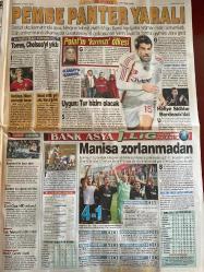 SABAH GAZETESİ DOĞUM GÜNÜ HEDİYESİ - 2 ŞUBAT 2009 - TAM TAKIM 34 SAYFADIR -Deniz Baykal-Recep Tayyip Erdoğan-Bahçeli-Nazmi A.-Sengül A.-Rıdvan Tezel-Mehmet Barlas-Ahmet Çakar-İskender Günen-Roberto Carlos-Gürcan Bilgiç-Deniz Derinsu-Alex-Aragones-Ali Gültiken-Tello-Fatih Doğan-Mustafa Denizli-Aydın Yılmaz-Milan Baros-Polat-Turgay Uygun-Skibbe-Torres-Beckham-Messi-Cenk İşler-Sezer  Baykal da destek çıktı-Ölüm tuzağını tetikçi bozdu-Pervane dondu düştü-Saracoğlu’nda istifa sesleri-Fener tekliyor-Tello uçurdu-Denizli: Yüreğim ağzımda izlemedim-Pembe Panter yaralı-Polat’ın kırmızı öfkesi-Uygun: Tur bizim olacak-Hafiye Skibbe Bordeaux’da-Manisa zorlanmadan