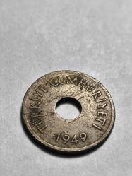 1949 Delikli 1 kuruş orjinaldir