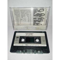 Kaset Testament practice what you preach albümü. 1989 Kağıt Baskı. Orijinal koleksiyonluk