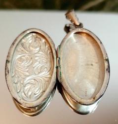 GÜMÜŞ RESİMLİK KOLYE UCU 7,46 GR AĞIRLIK