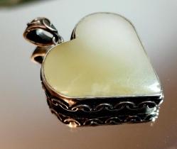 JADE TAŞLI GÜMÜŞ KOLYE UCU AĞIRLIK 14,57 GR