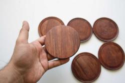 AHŞAP BARDAK ALTLIĞI DESENLİ  TAKIM 6 ADET  (İ6 KASA