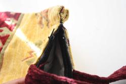 KİLİMDEN YAPILMIS ÇANTA VİNTAGE KOLLEKSİYON ÜRÜNÜ (İ6 KASA