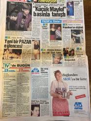 SABAH GAZETESİ DOĞUM GÜNÜ HEDİYESİ - 17 TEMMUZ 1988 - TAM TAKIM 16 SAYFADIR -Yusuf Özal-Farah Diba-Haluk Kırcı-İsmail Özdağlar-İbo (İbrahim Tatlıses)-Duygu Asena-Atila İlhan-Murat Güler-Nazan Ayaz-Sibel Egemen-Metin Coşkun-Tevfik Ercan-Gönül Yazar-Aykut Işıklar-Ayşegül Aldinç-Bülent Ersoy-Prenses Küçük Ceylan-Belma Esen-Burhan Cacan-Dizzy Gillespie-Ahmet Vardar-Haldun Dormen-Maksim Seda Sayan-Atilla Kaya  Torpil damat mı Yusuf Özal mı-Sürgündeki ihtişam-O adam benim de 100 milyonluk Mercedes otomobilime el koydu-İbo gecikince el öpüp özür diledi-Bana eşcinsel dediler-Bu kadarı fazla-Müzikal yıldızı oluyor-Bir fotoğrafın öyküsü-Geceler ve portreler-Yıllardır aldığım iltifat Sen bir bodur piliçsin-Zirvedekiler yarın Ali Sami Yen Stadı’nda-Nikahı Dalan kıydı-Alışverişini halk pazarından yap ayda 40 bin lira kazan-Metro rayları hızla döşeniyor-Büyük caz ustası Gillespie aramızda-Her müşteri çantada keklik değildir-Siz İstanbul’luların hizmetindedir-Muhteşem İtalyan Sirki Colosse  Karikatür