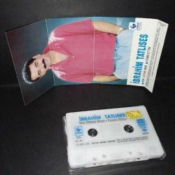 Kaset İbrahim Tatlıses vur gitsin beni yemin ettim albümü. Orijinal tertemiz koleksiyonluk