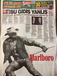SABAH GAZETESİ DOĞUM GÜNÜ HEDİYESİ - 20 HAZİRAN 1992  - TAM TAKIM 24 SAYFADIR -Süleyman Demirel-İsmet İnönü-Filiz Akın-Salih Memecan-Hasan Cemal-Yunan Başbakanı Mitsotakis-Sevim Küçük-Mustafa Ünlü-Ali Şen-Miroslav Tanjga-Falko Götz-Vokrı-Murat Deveci-Akın Sel-Bahadır Coşkun-İzzet Aygün-Muazzez Ersoy-Alev Sayın-Usman Yörekli-Belinda-Pervin Şahin-Yeşim Anıl-İbrahim Tatlıses-Aslıhan Öncü-Özlem-Sevalinç-Leyla Adalı-Halil Kadriibeyioğlu-Ponpon Kızlar-Tolga Özhan-Yalçın Özden-Çetin-Zerrin-Nükhet Duru-Demet Akbağ-Rasim Öztekin-Nese Aksoy-Fato Kumcu-Gülistan Sayın-Şükran Şen-Erhan Tekyıldız-İzel-Çelik-Ercan-Ercan Ufuk Saçtı-Yıldırım Murat-Atilla Yelken-Zülfü Livaneli-Sener Şen-Emel Sayın-Ahmet Ümit-Sibel Eraslan-Yalın Sesçiler-Bülent Ersoy-Yalın Rüzgar-Sevgi Baylan-Kayahan  Demirel İnönü’yü ilk kez üzdü-Saraybosna’ya acı müdahale gücü-Yunan Başbakanı Mitsotakis: Kazadan Türkiye sorumludur-Kapıcılar Derneği Dallas gibi-Genç kalmanın sırrını anlatıyor-Havalar şaşırttı-Pavarotti bugün İstanbul’da
