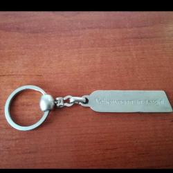 castrol ve Volkswagen anahtarlığı- resim ön ve arka