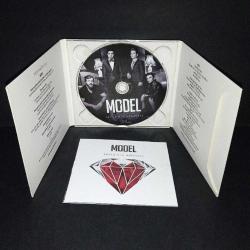 Cd Model levla'nın hikayesi. Levhanın hikayesi. Orijinal. kitapçıklı. Digipack tertemiz. Disk 10 üzerinden 9 sorunsuz çalışıyor koleksiyonluk