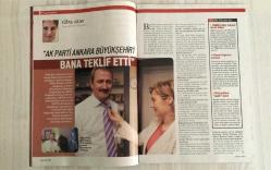 YENİ AKTÜEL – SAYI 49 – 15/21 HAZİRAN 2006 – 114 SAYFA – 83 YILLIK ÇANKAYA SIRRI: ATATÜRK, TOPAL OSMAN’IN SALDIRISINDAN ÇARŞAF GİYEREK Mİ KURTULDU? – LATİFE HANIM KİTABIYLA GÜN YÜZÜNE ÇIKAN DETAYLAR – VİCDANİ RETTE SON İKİDEYİZ – ALİ ŞEN: “BEN AZİZ YILDIRIM’I BİTİRMEDİM, O BENİ BİTİRDİ” – GÜLBEN ERGEN: “ARTIK RAKİPSİZİM” – 45 GÜNDE LOPEZ KALÇASI: ESTETİKTE YENİ TEKNİKLER – GÖRÜNMEZLİK MADDESİ BULUNDU: DAVID SCHURIG’LE RÖPORTAJ – BAŞÖRTÜSÜ İMANIN BİLE ÖNÜNE GEÇMİŞ Mİ? REYHAN GÜRTUNA’DAN TEPKİLER – ASKERE AÇIKLAMA YAPTIRMAZSIN: AKIN ÖZÇER’LE TÜRKİYE-AB İLİŞKİLERİ – MELEKLER KENTİ BANGKOK – FUTBOLUN PRENSLERİ VE EŞLERİ – PKK’DAN DİLEKÇELİ KAÇIŞ – BABANI TANIMADAN MESLEK SEÇMEK: DR. POULTER’IN SINIFLAMASI – ÇOCUĞA NASIL CEZA VERİLİR? – SUNA KIRAÇ: GÖZLERİYLE KONUŞTU – GÜLBEN ERGEN’İN DEĞİŞİMİ: MALEZYA FOTOĞRAFLARIYLA – EMRE KONGAR VS MEHMET BARLAS: “YORUM FARKI” KAMERA ARKASI – TAKESHI KITANO’DAN YENİ FİLM – YAZLIK FAALİYET REHBERİ: SERGİLER, FEST