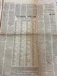 TERCÜMAN GAZETESİ - 1 TEMMUZ 1971 - SADECE 8 SAYFADIR -Ecevit-Sunay-Cüneyt Arkın-Nafiz İrem-Kemal Ilıcak-Ali Rıza Alp-Prof. Dr. Vural Savaş-Rauf Tamer-Züleyha Münif-Pamukçulu Osman Pehlivan-Murat Sezoglu-Mümtaz Soysal-Belma Aksun-Necmi Tanyolaç-Muzaffer Bil-Ergün Hiçyılmaz-Kaloperovic-Metin-Fahri Somer-Mehmet Kumova  Türkiye’nin en ucuz şey: taksi-SSK’nın ana gayesinden kaydırıldığı öne sürüldü-Tetkik komisyonu raporunda SSK yönetimi tasvip görmedi-İzmir’de gizli parti kuran 39 anarşist ele geçti-Ecevit: İç meselemizi halledeceğiz-CHP kurultayı ilgi görmedi-Evlendiği manevi kızını kıskançlık yüzünden boğazını keserek öldürdü-Dereye uçan otobüsün 8 yolcusu öldü-Cüneyt Arkın kalp krizi geçirdi-Mali denge vergisi uygulaması başladı-Notlar-Gong İmtihan!-Hububat rekoltesi bu yıl da çok yüksek-Şu Allah’ın işine bak-Bu yıl yine Günaydın öğretmenim diyeceğiz-Kaynayan Rusya-Kıstasçılı gözlü kelamcı-Kültür-Ceset-Gazete-Pamukçulu Osman Pehlivan Kara Ejder-Levent’te belediye yok mu?-Kanuna karşı m