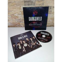 Efemera - Cd K-pop BTS dark & wild. ilk albümü. Orijinal. İçeriği: Kutu+CD+kitapçık. Çok iyi durumda koleksiyonluk. NADİR. Disk 10 üzerinden 9,5 kpop - kitantik - kitaLog