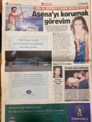 HÜRRİYET GAZETESİ DOĞUM GÜNÜ HEDİYESİ - 6 AĞUSTOS 2000 -TAM TAKIM 44 SAYFADIR -Akşener-Mehmet Niyazoğlu-Erdal Acar-Hakkı Koç-Mehmet Sırrı Öztürk-Numan Hatipoğlu-Murat Bardakçı-Oktay Ekşi-Kemal Yazar-Turgay Şeren-İlhan Soyler-Suat Kaya-Savio-Raul-Faruk-Marcio-Vedat-Savio-Emre-Lucescu-Bülent Candan-Tetteh-Zeki-Orhan-Sergen Yalçın-Ümit Aydınoğlu-Fuat Kars  Hayal değil gerçek-Bu da Balina Operasyonu-Yurtdışına çıkışı yasaklandı-Vakf ‘alma’ değil ‘verme’ yerdir-4 kişi 227’şer milyar kazandı-Büyük devletisiniz bize destek olun-Erdal Acar’ın yerini biliyorum-Olay kararnamede hükümet rahatladı-Denizli sıkıntılı-Fener’in Eyüp şovu-Revivo: F.Bahçe bir ömre bedel-Aslan’ın nefesi yetmedi-Lucescu’dan pembe tablo-Emre saklandı!-Galatasaray’a Alman panzeri-Trabzon şaşırttı-Sergen Yalçın Trabzon’u seçti-Terim ilk kupasını aldı-Maç Salıya bilet kapıya!-Skandal yaratan fotoğraflar-Sevgili değil dostuz-Duygusallık kısa sürdü-Kızlar Ahmet hocasına aşık-Ölürken iki can kurtardı-Trafiğe 9 kurban-Maganda vur