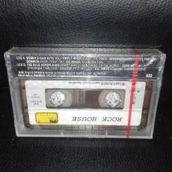 Kaset Rock house. ambalajında sıfır. Orijinal. 1990 kağıt Baskı. Koleksiyonluk