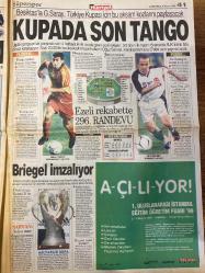 HÜRRİYET GAZETESİ DOĞUM GÜNÜ HEDİYESİ - 5 MAYIS 1999 - TAM TAKIM 42 SAYFADIR -Süleyman Demirel-Merve Kavakçı-Sedat Simavi-Oktay Ekşi-Recep Tayyip Erdoğan-Hüsamettin Cindoruk-Esengül Civelek-Tansu Çiller-İsmail Cem-Mesut Yılmaz-Hüsamettin Özkan-Bülent Ecevit-Özer Çiller-Sadi Somuncuoğlu-Hakkı Keskin-Kavakçı-Baba Kavakçı-Soner Yalçın-Hakan Şükür-Fatih Terim-Oğuz Sarvan-Saffet Sancaklı-Mehmet Özdilek-Elvir Balic-Joachim Löw-Thomas Högh-John Moshoeu-Uche Okechukwu-Abdullah Piyale-Klaus Toppmöller-Muhsin Ertuğral-Adnan Sungur-Kemal Anık-Tugay Kerimoğlu-Zoran Susiç-Ünsal Turan-Yasemin Kumral-Güz Aral-Tarkan-Michael Jackson-Harika Avcı-Hakan Peker  ‘Ajan provokatör’ü bilerek söyledim-Kritik sorular hassas cevaplar-Kavakçı’nın yalanı-Militan Merve-Baba Kavakçı da mollalara dost-Üzerime düşeni yapmaya hazırım-Parlamento’da gelenek-Ölümcül menenjit yeni yaş gruplarını da kanserini yayan bir hastalık-İGDAŞ’tan ihaleyi FP’liyim diye aldım-Telefon skandalı Emniyet’i sarstı-Kupada son tango-Ezeli re
