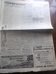 Cumhuriyet Gazetesi - 26 Temmuz 1957 - Osman Bölükbaşı Dün Tekrar Tevkif Edildi -  Osman Bölükbaşı dün Hilton oteli'nde Tevfik kararını okurken fotoğraf - İngiltere Dışişleri Bakanı Selwyn Lloyd Londra Büyükelçisi Muharrem Nuri Birgi İle Görüştü - Tunus'ta Dün Cumhuriyet İlan Edildi Burgiba Başkan Oldu - Akis Dergisi Mesulleri Aleyhindeki Dava- Bursa Üzerine Düşen Askeri Uçak 18 Ev Ve Dükkanı Yıktı 15 Ölü 19 Yaralı Var fotoğraf - Kasım Gülek Dün Denizli'de Demokrat Parti'ye Şiddetle Hücum Etti - Gazeteciler Cemiyeti Başarı Mükafatı Röportaj Birinciliğini Ömer Sami Coşar Kazandı - Atatürk'le Nasır Kıyaslanırken - Yanlış Zifaf Yazan Kemal Bilbaşar Yazı Dizisi - 2. Dünya Savaşı'nın Son Artıkları - 81 Bin evlenecek kız yazan Burhan Felek- Günümüzün Meşhurları Frank Sinatra Kimdir - Büyük Casuslar Derleyen A. Cemalettin Saraçoğlu Yazı Dizisi - Denizgücü İle Elektrik Boks Karşılaşması - Avrupa Şampiyon Kulüpler Turnuvası - Emniyetli Fahir Ülgür Adaletle Anlaştı - Selma Hassan Rekor Kırdı