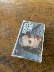 SEMİHA YANKI - SEVGİ ÜSTÜNE - KASET
