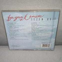Cd Sezen Aksu Düğün ve Cenaze. Orijinal. 1997 Raks sarı bandrollü dönem baskı albüm. Ön kartoneti yok. dinlemeyi etkilemeyen çizikler var. sorunsuz çalışıyor.